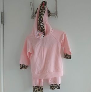 BNWT Pink and Leopard Baby Outfit
